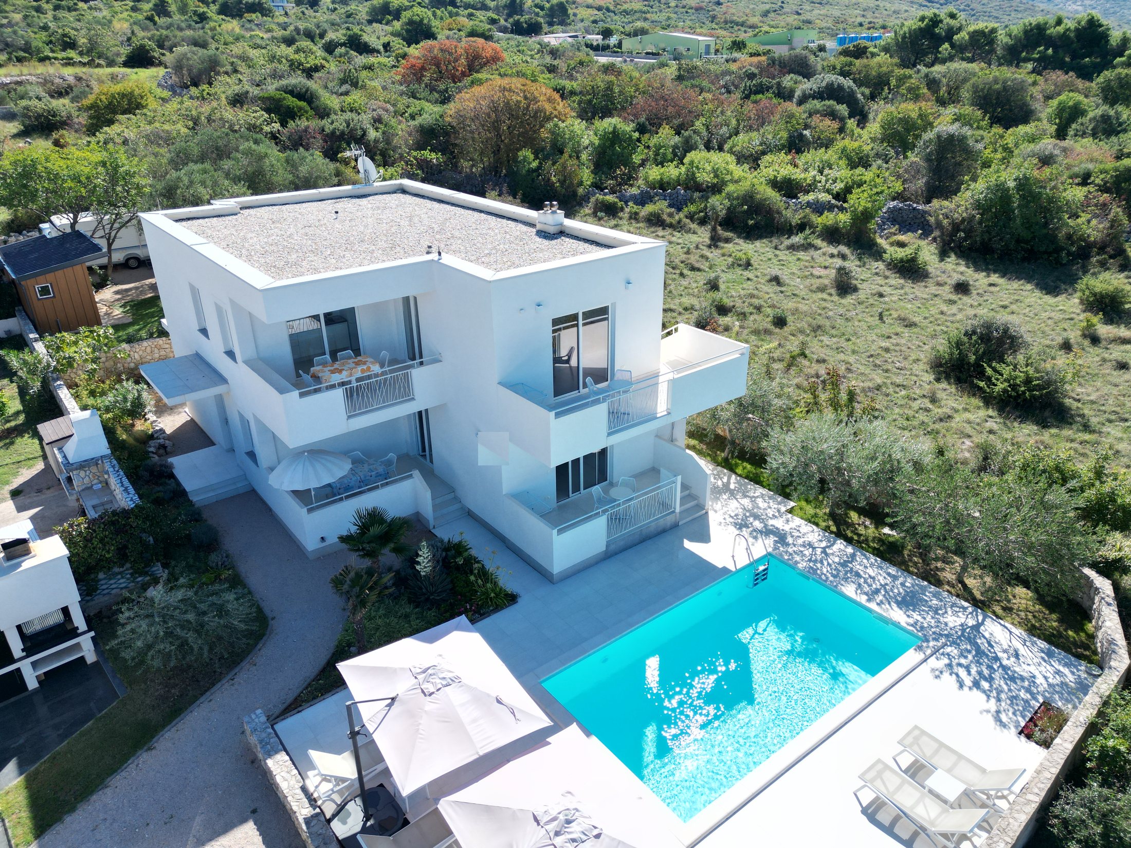 Villa Sonja u Puntu na otoku Krku s privatnim bazenom i terasom za sunčanje